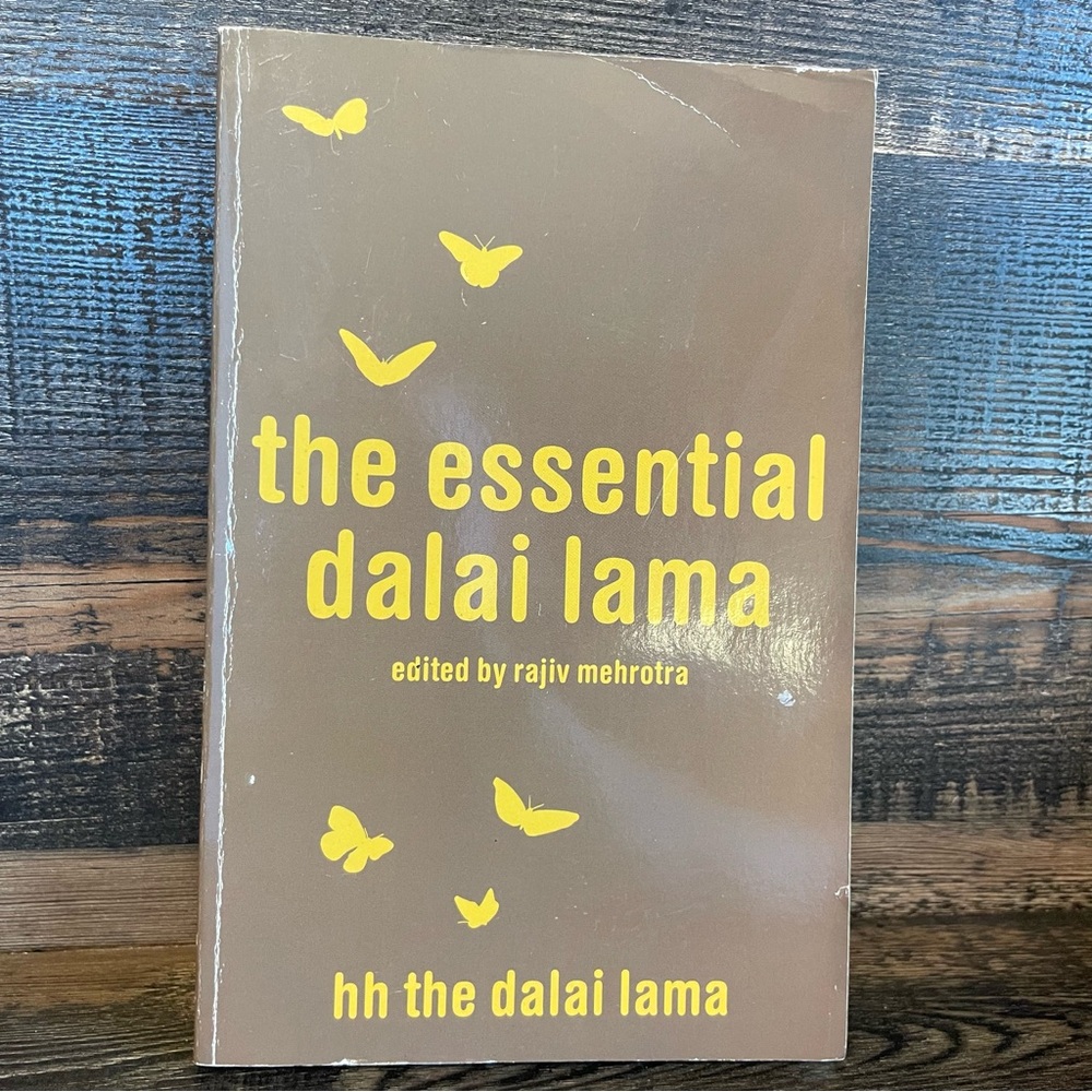3for$6, The Essential Dalai Lama Book edited by Rajiv Mehrotra